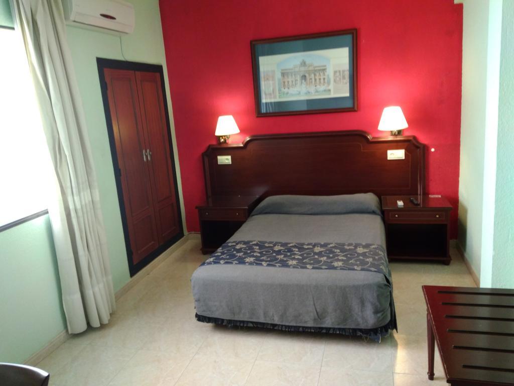 Hotel Nuevo Ara Caces Esterno foto