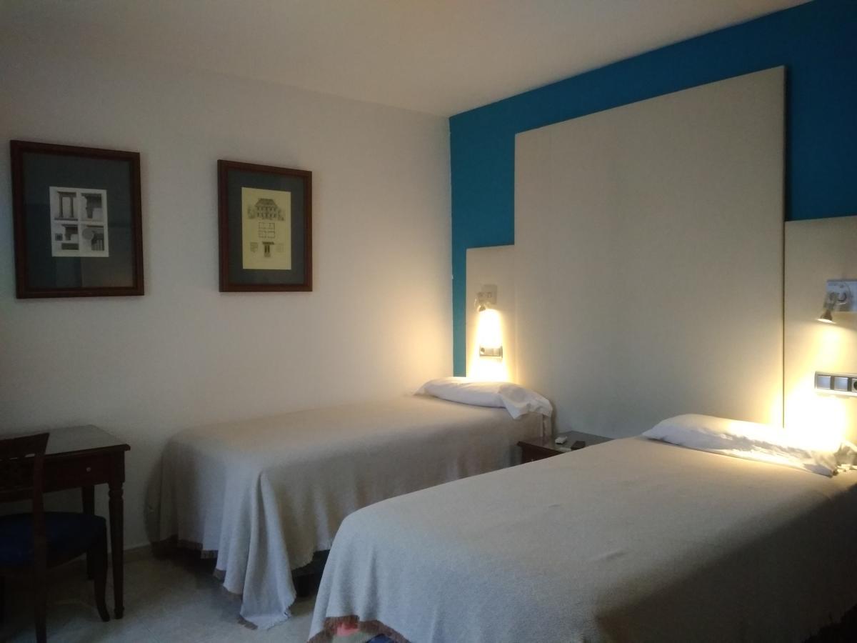 Hotel Nuevo Ara Caces Esterno foto