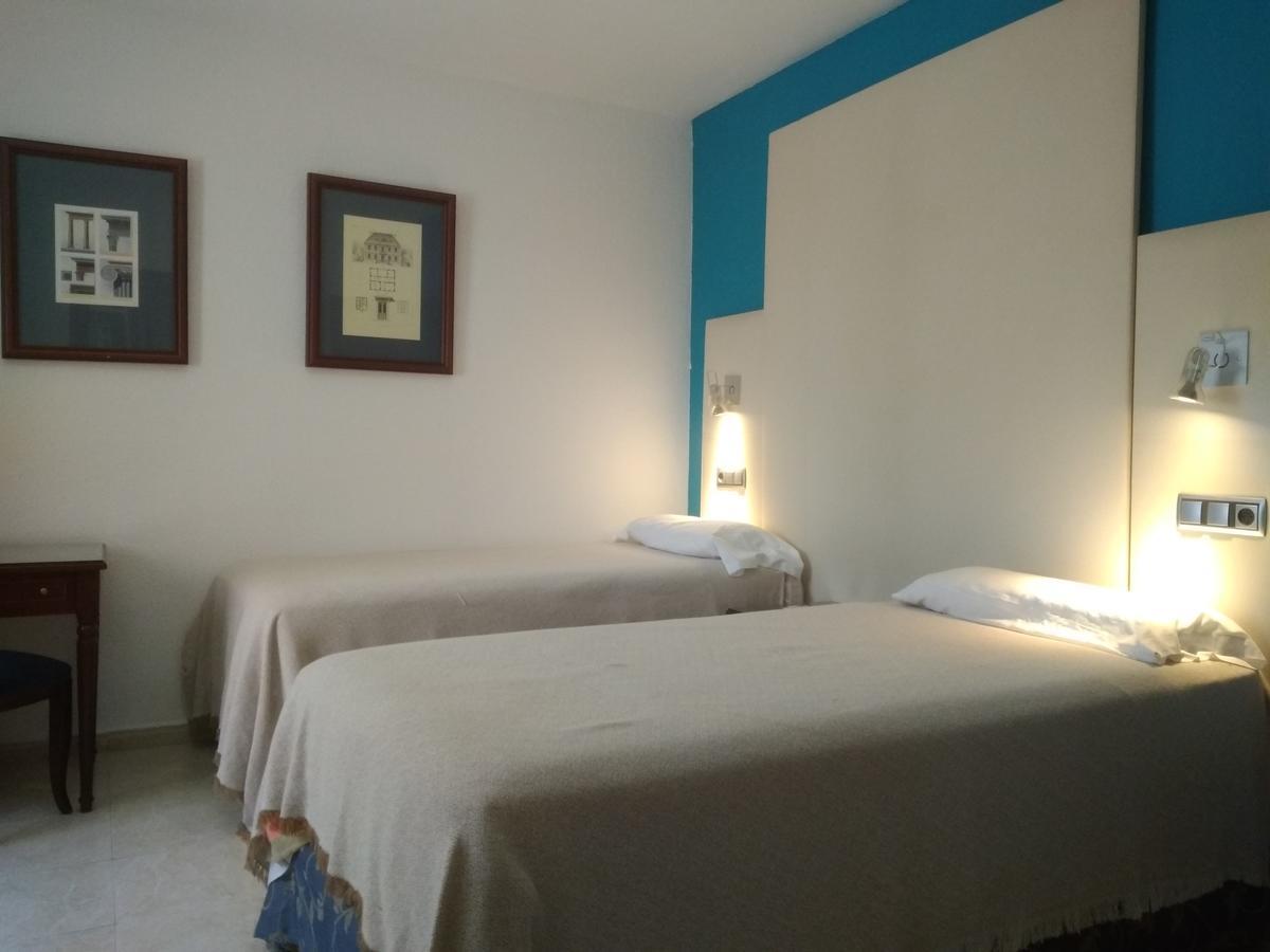 Hotel Nuevo Ara Caces Esterno foto