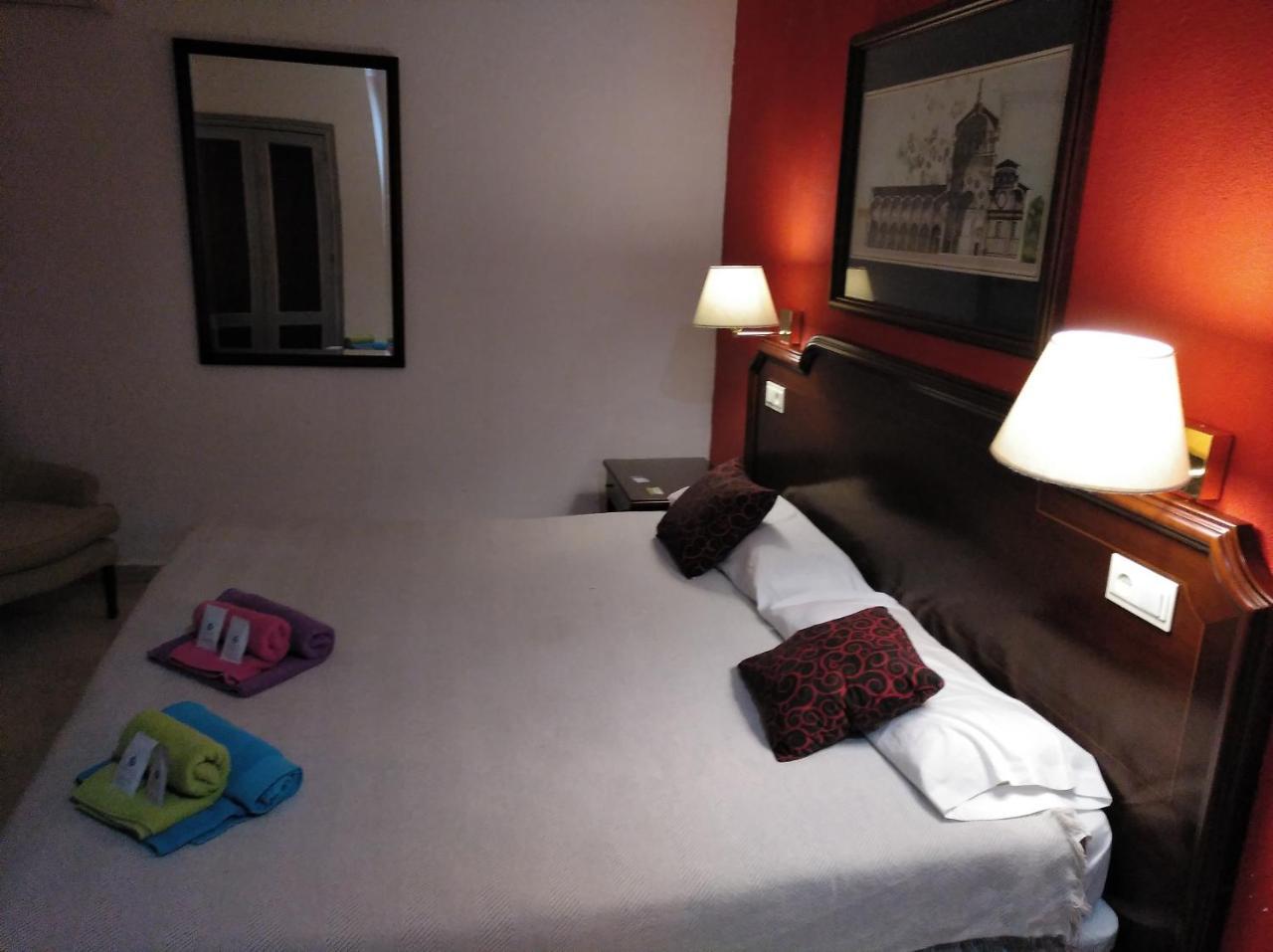 Hotel Nuevo Ara Caces Esterno foto