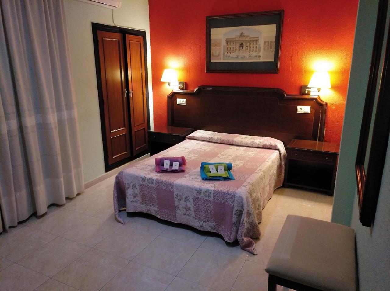 Hotel Nuevo Ara Caces Esterno foto